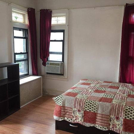 نيو يورك Two Bedroom Apartment In Queens المظهر الخارجي الصورة